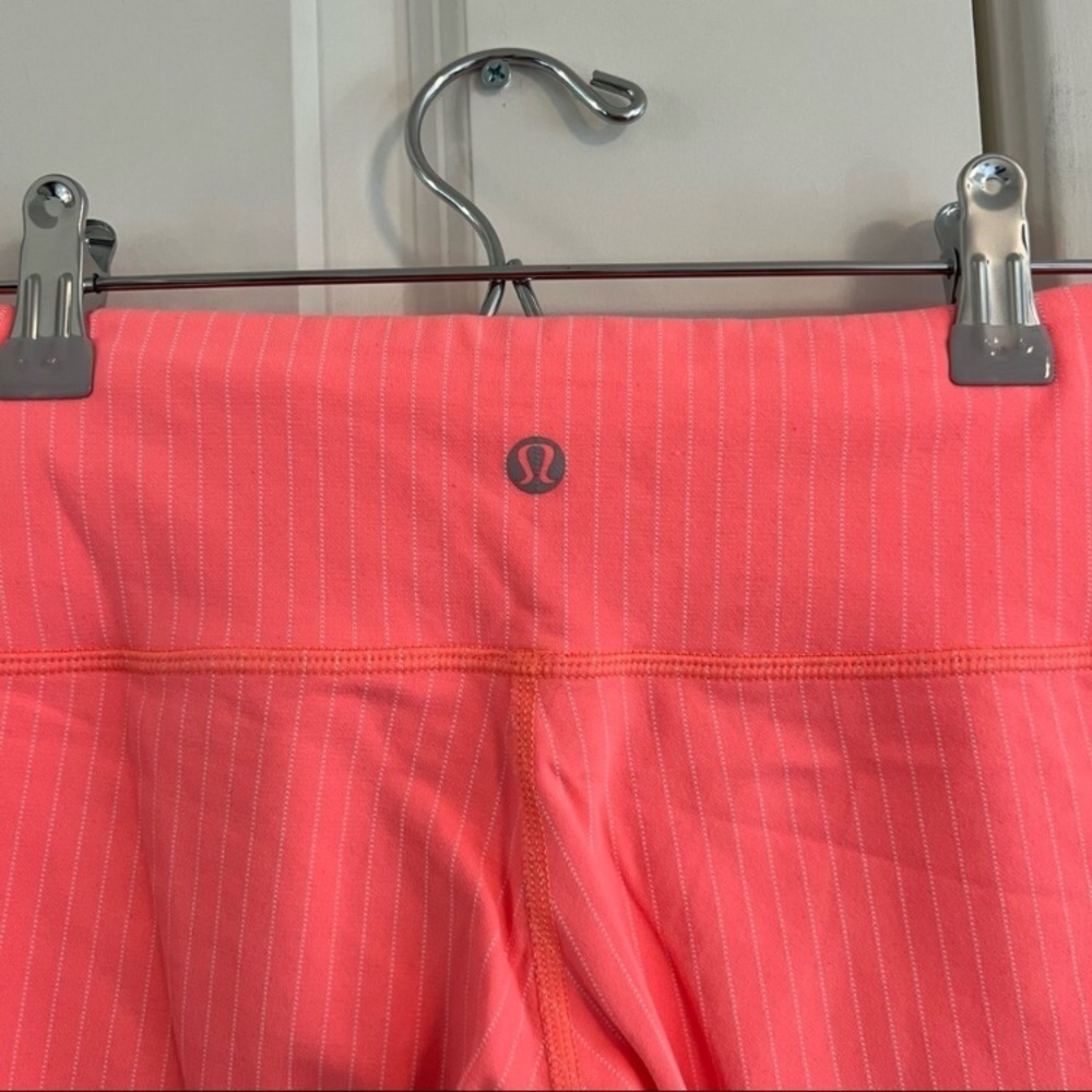 //Lululemon Wunder Under Crop Neon Pop Orange - Picture 12 of 16